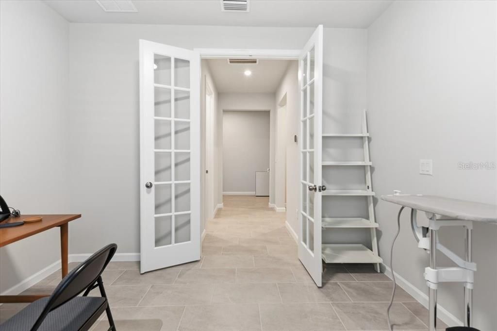 出租: $2,500 (3 贝兹, 2 浴室, 2098 平方英尺)