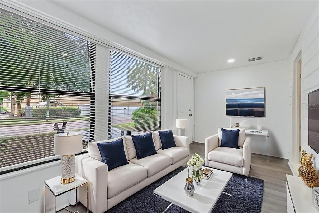 出租: $2,300 (2 贝兹, 1 浴室, 1000 平方英尺)