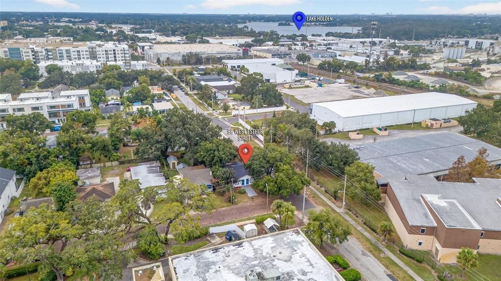 出租: $2,300 (2 贝兹, 1 浴室, 1000 平方英尺)