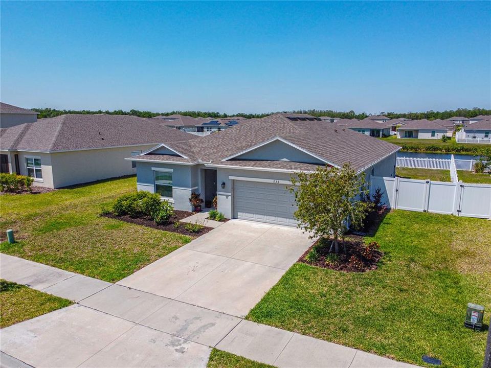 For Sale: $389,900 (4 beds, 2 baths, 1845 Square Feet)