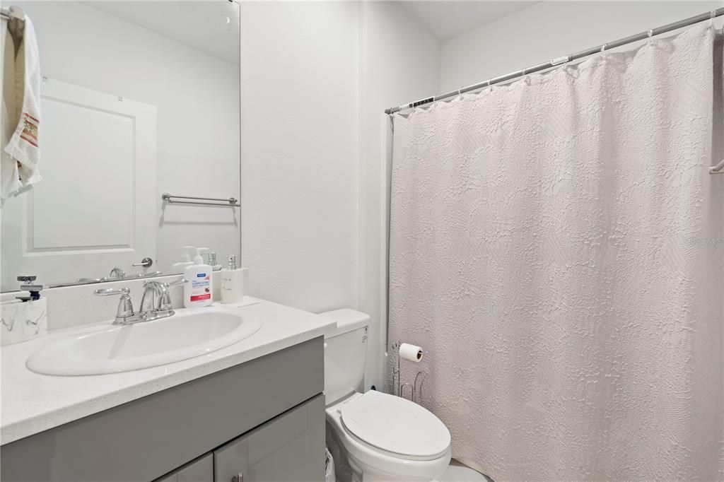 For Sale: $389,900 (4 beds, 2 baths, 1845 Square Feet)