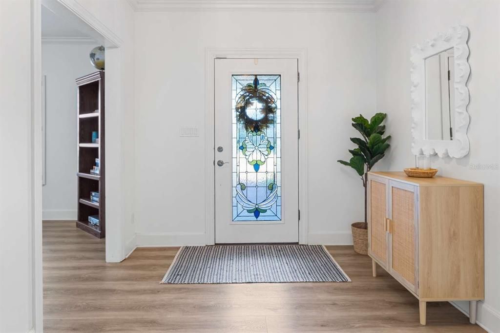 En Venta: $499,900 (3 camas, 2 baños, 3232 Pies cuadrados)