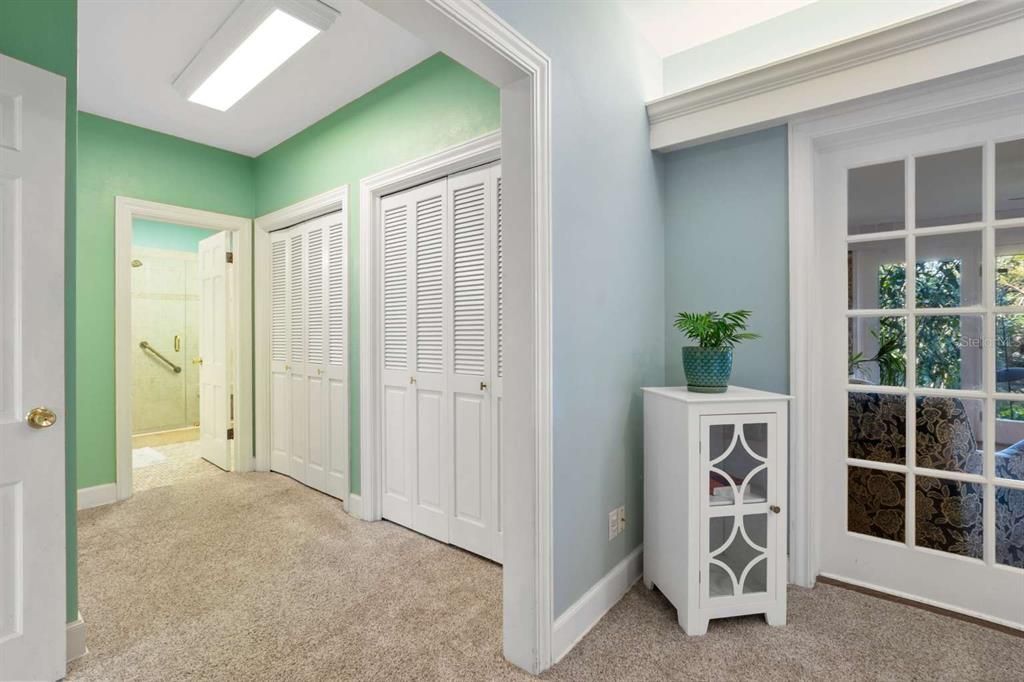 En Venta: $499,900 (3 camas, 2 baños, 3232 Pies cuadrados)