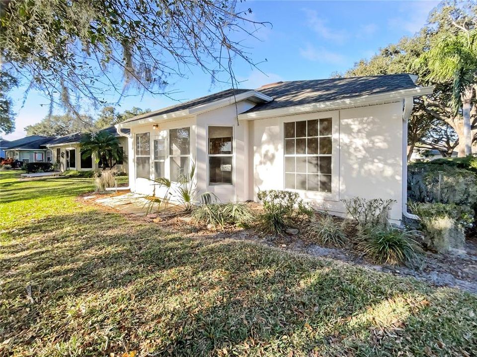 待售: $262,000 (2 贝兹, 2 浴室, 1446 平方英尺)