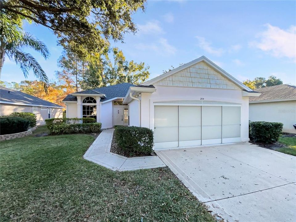 待售: $262,000 (2 贝兹, 2 浴室, 1446 平方英尺)