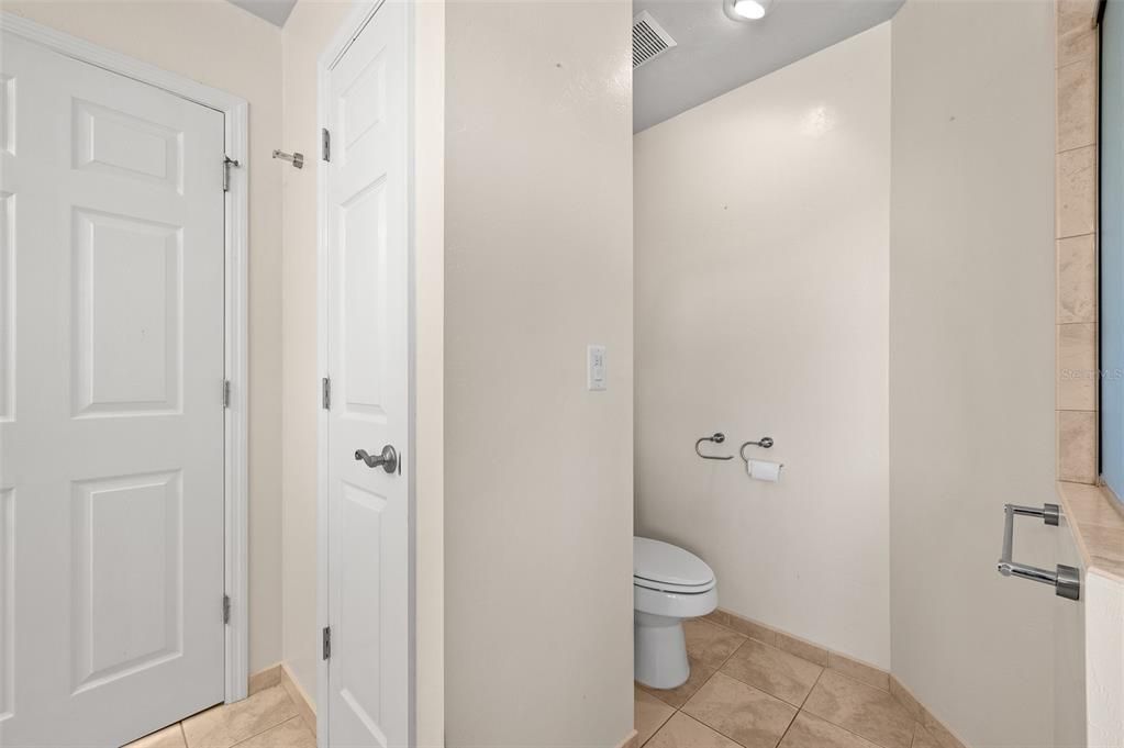 For Sale: $475,000 (3 beds, 2 baths, 1835 Square Feet)