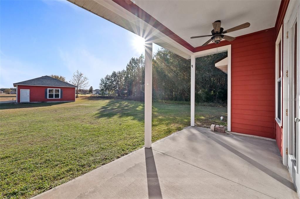For Sale: $475,000 (3 beds, 2 baths, 1835 Square Feet)