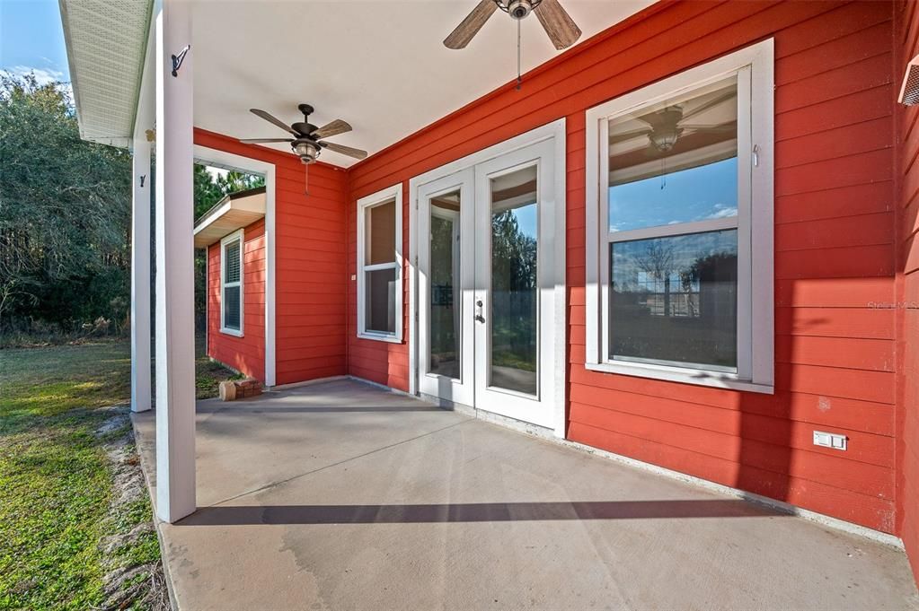 For Sale: $475,000 (3 beds, 2 baths, 1835 Square Feet)