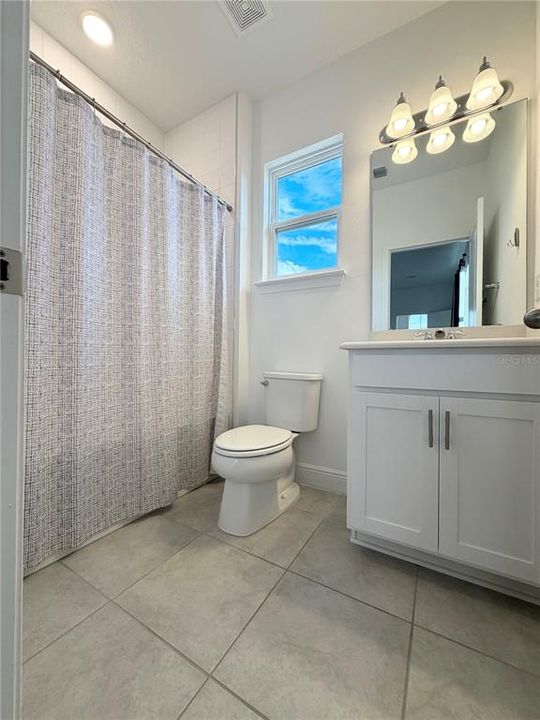 В аренду: $4,000 (4 спален, 3 ванн, 2633 Квадратных фут)