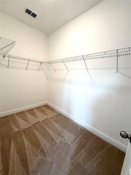 В аренду: $4,000 (4 спален, 3 ванн, 2633 Квадратных фут)