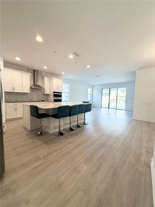 В аренду: $4,000 (4 спален, 3 ванн, 2633 Квадратных фут)