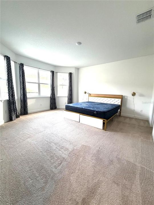 В аренду: $4,000 (4 спален, 3 ванн, 2633 Квадратных фут)