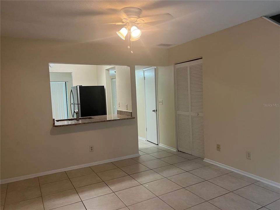 В аренду: $1,700 (2 спален, 2 ванн, 1190 Квадратных фут)