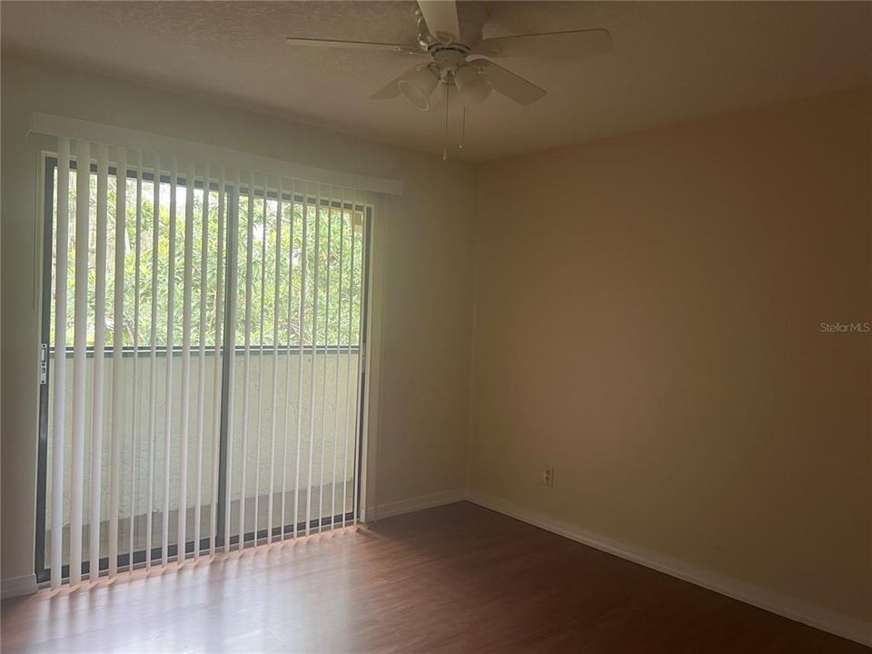 В аренду: $1,700 (2 спален, 2 ванн, 1190 Квадратных фут)