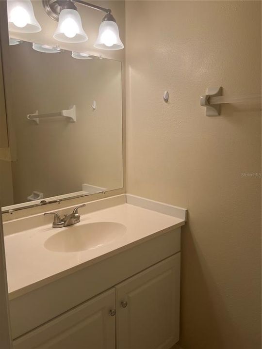 В аренду: $1,700 (2 спален, 2 ванн, 1190 Квадратных фут)