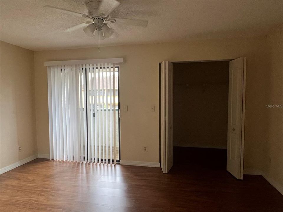 В аренду: $1,700 (2 спален, 2 ванн, 1190 Квадратных фут)