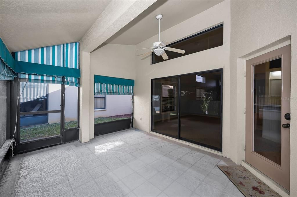 For Sale: $285,000 (2 beds, 2 baths, 1633 Square Feet)