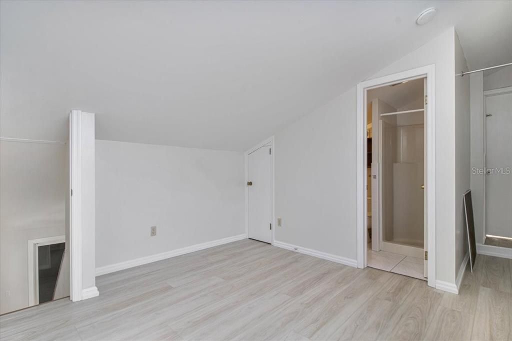 En Venta: $489,000 (3 camas, 2 baños, 1408 Pies cuadrados)