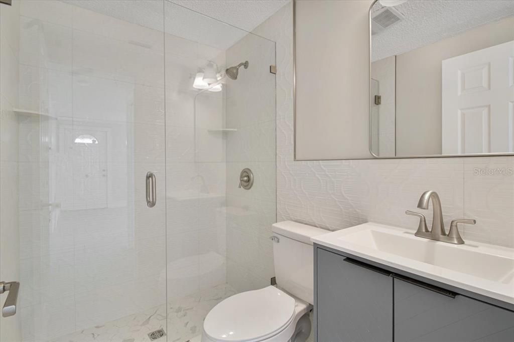 En Venta: $489,000 (3 camas, 2 baños, 1408 Pies cuadrados)