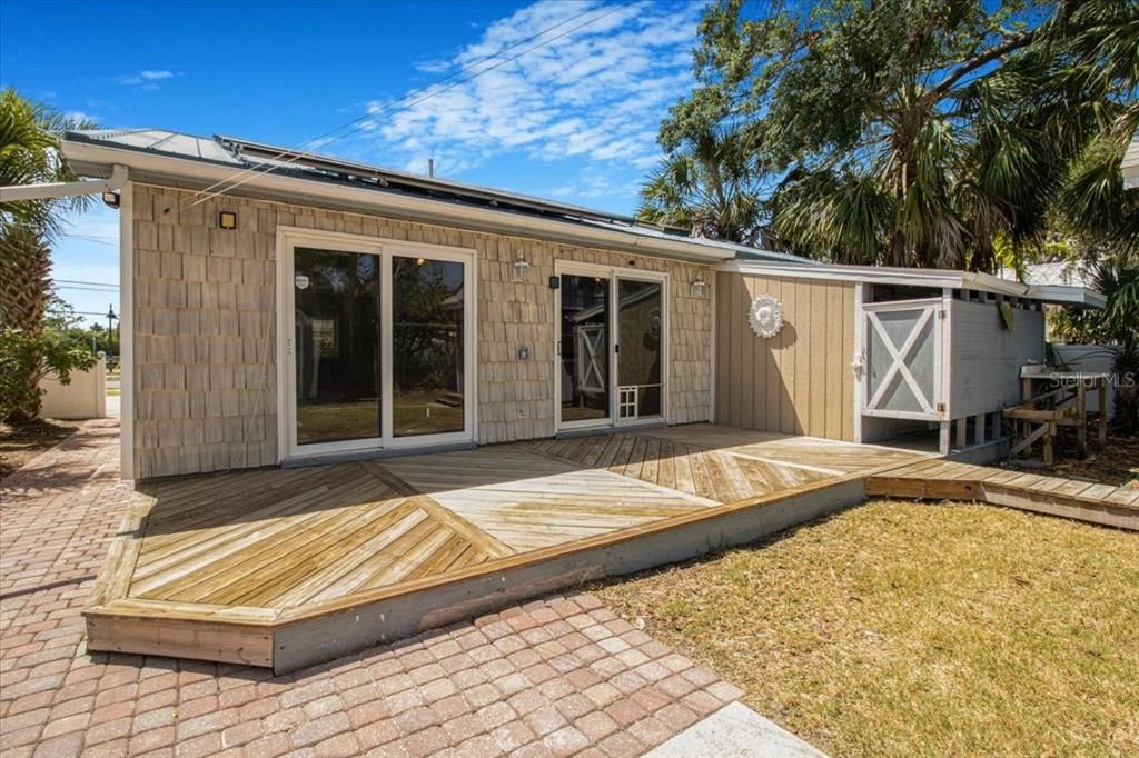 En Venta: $489,000 (3 camas, 2 baños, 1408 Pies cuadrados)