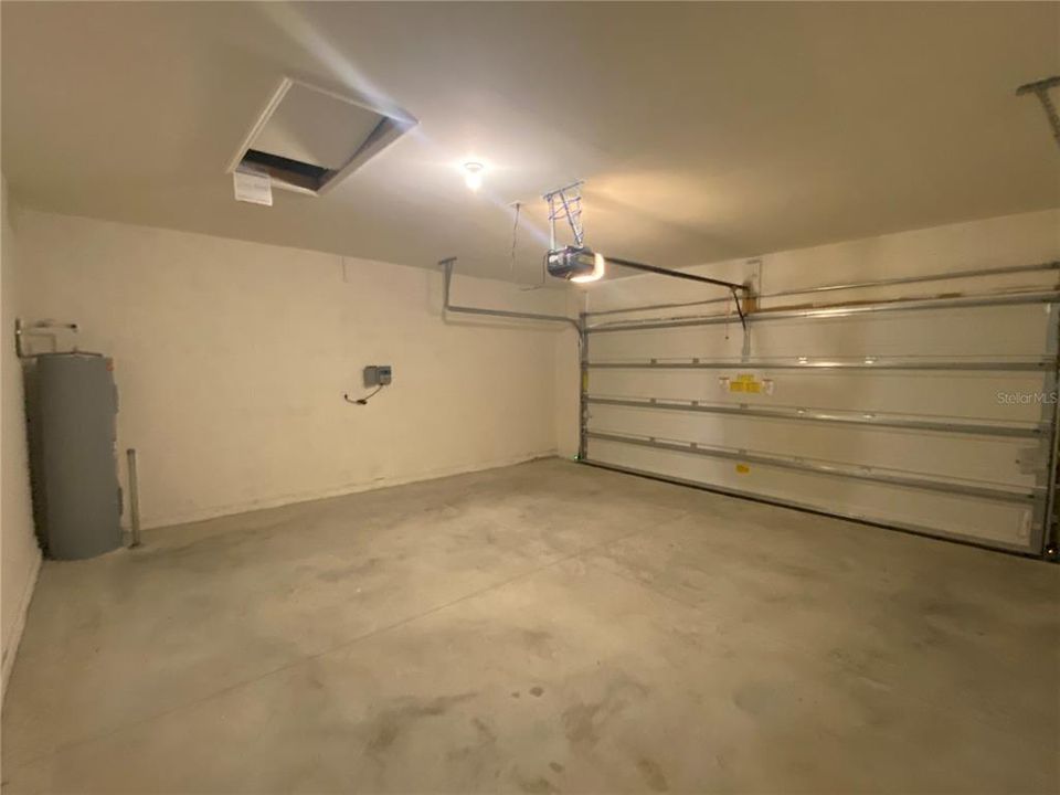 В аренду: $2,295 (4 спален, 2 ванн, 1867 Квадратных фут)