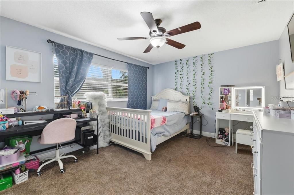 En Venta: $395,000 (4 camas, 2 baños, 1845 Pies cuadrados)