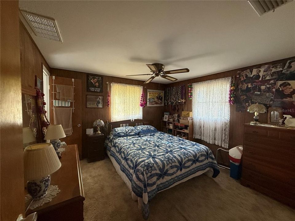 待售: $195,000 (3 贝兹, 2 浴室, 1019 平方英尺)