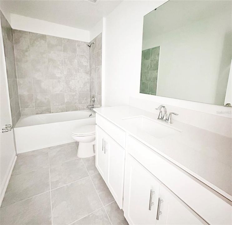 出租: $2,400 (3 贝兹, 2 浴室, 1755 平方英尺)