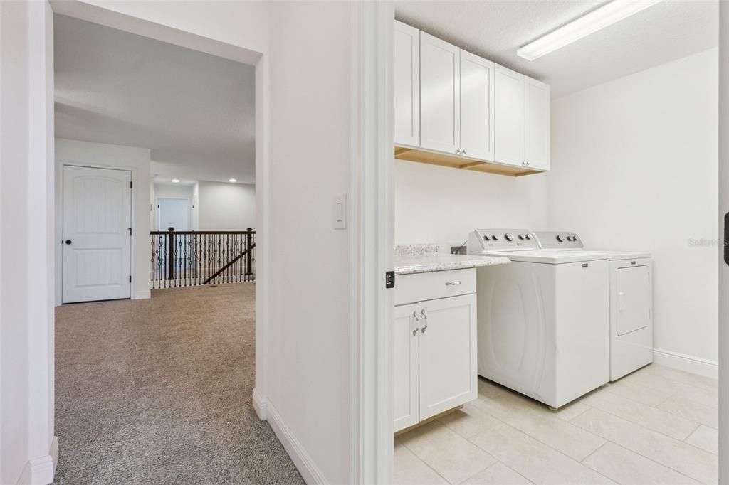 На продажу: $695,000 (4 спален, 3 ванн, 2587 Квадратных фут)