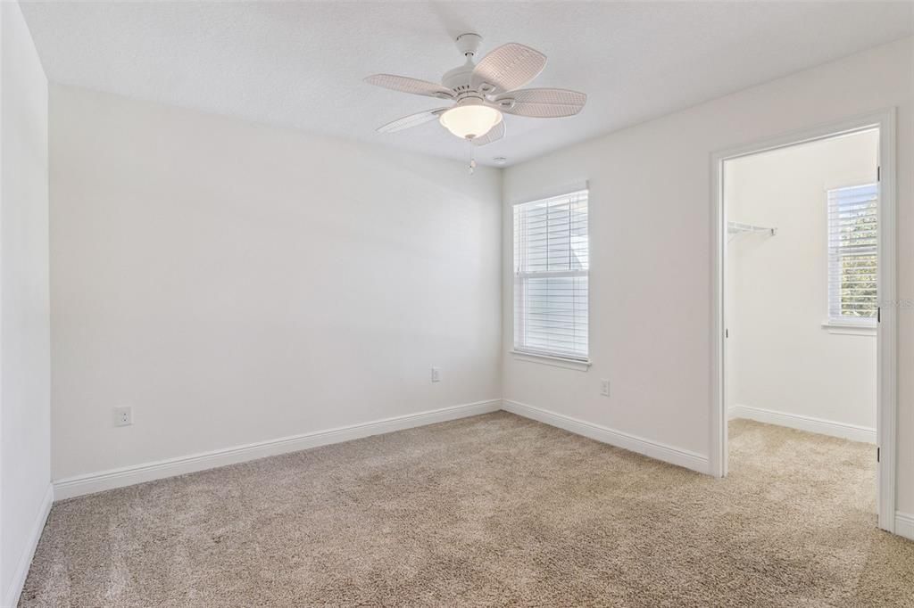 На продажу: $695,000 (4 спален, 3 ванн, 2587 Квадратных фут)