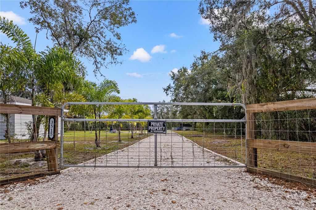 En Venta: $549,000 (2 camas, 1 baños, 776 Pies cuadrados)