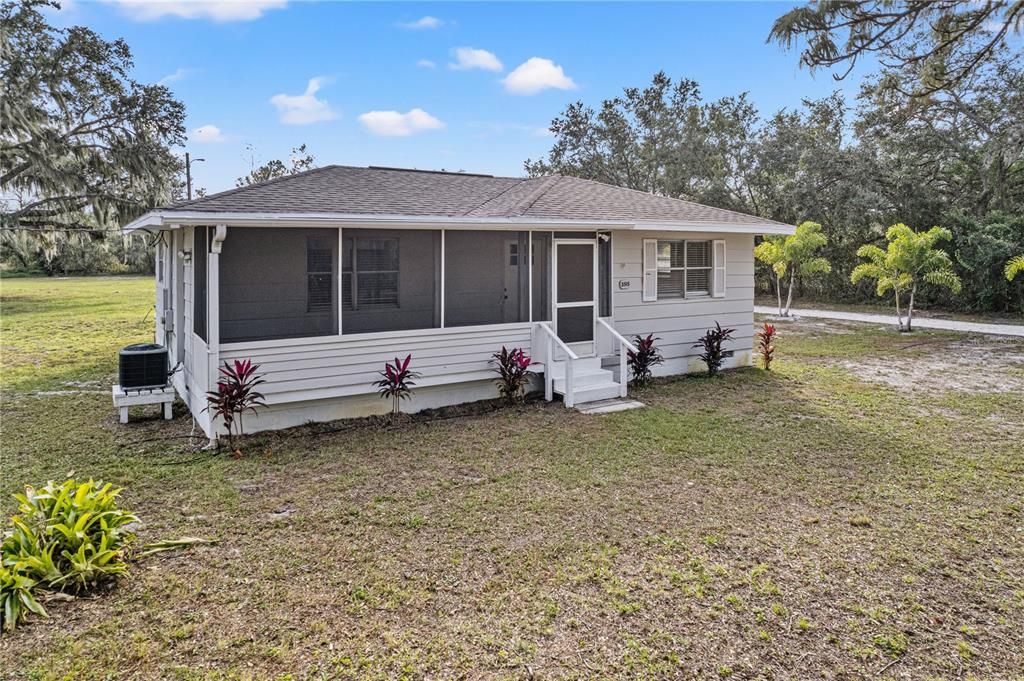 En Venta: $549,000 (2 camas, 1 baños, 776 Pies cuadrados)