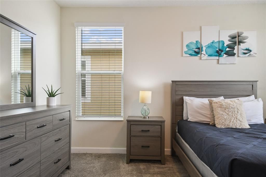 На продажу: $545,000 (5 спален, 5 ванн, 3081 Квадратных фут)