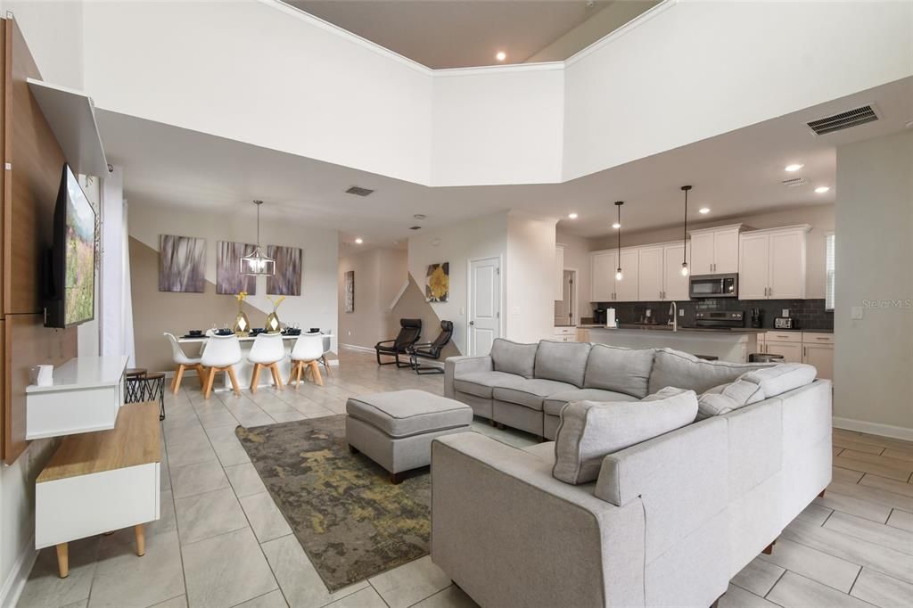 На продажу: $545,000 (5 спален, 5 ванн, 3081 Квадратных фут)