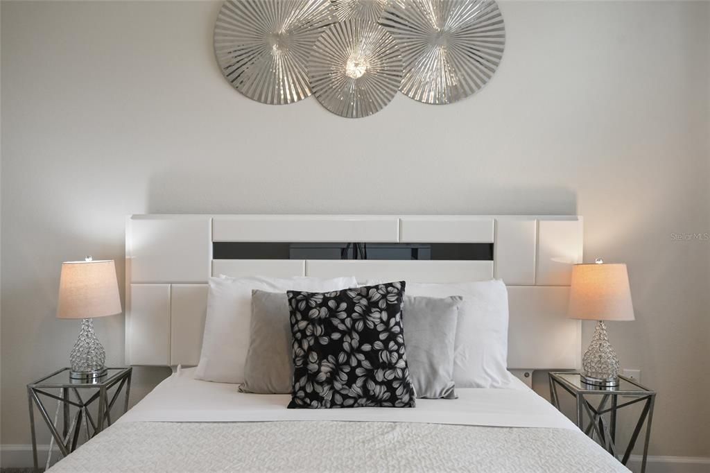 На продажу: $545,000 (5 спален, 5 ванн, 3081 Квадратных фут)