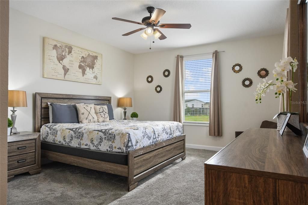 На продажу: $545,000 (5 спален, 5 ванн, 3081 Квадратных фут)