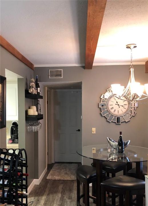 出租: $1,600 (1 贝兹, 1 浴室, 632 平方英尺)