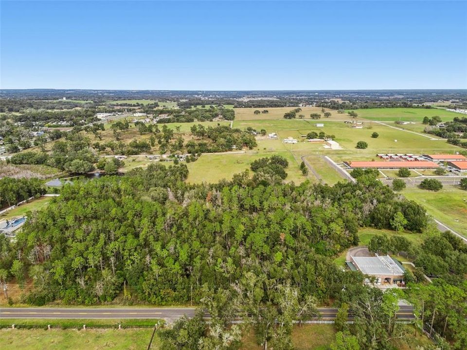 En Venta: $205,000 (2.50 acres)