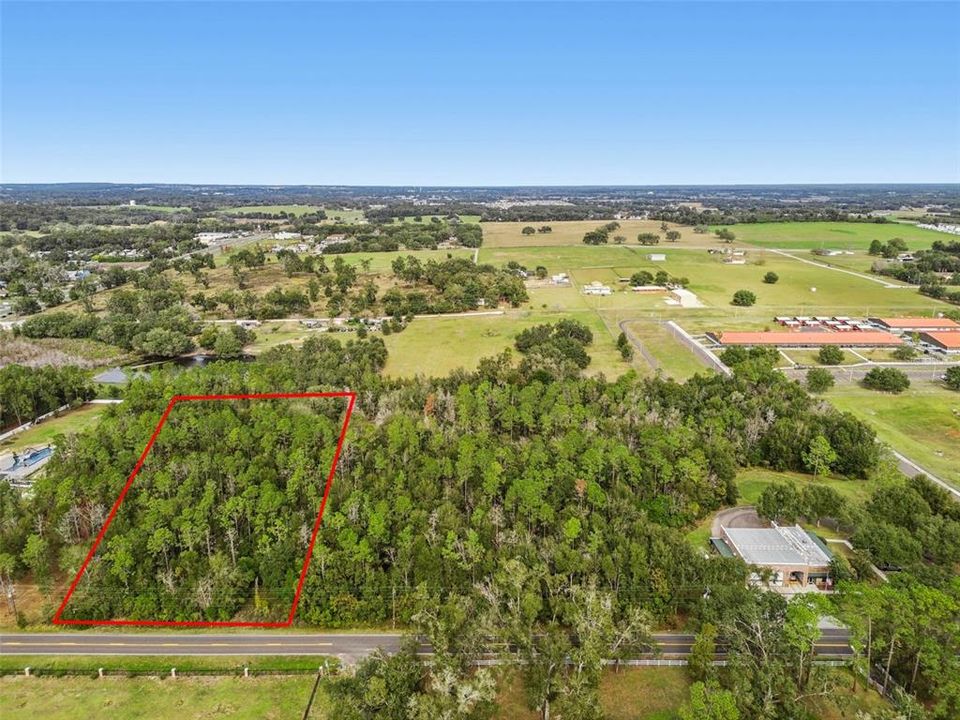 En Venta: $205,000 (2.50 acres)
