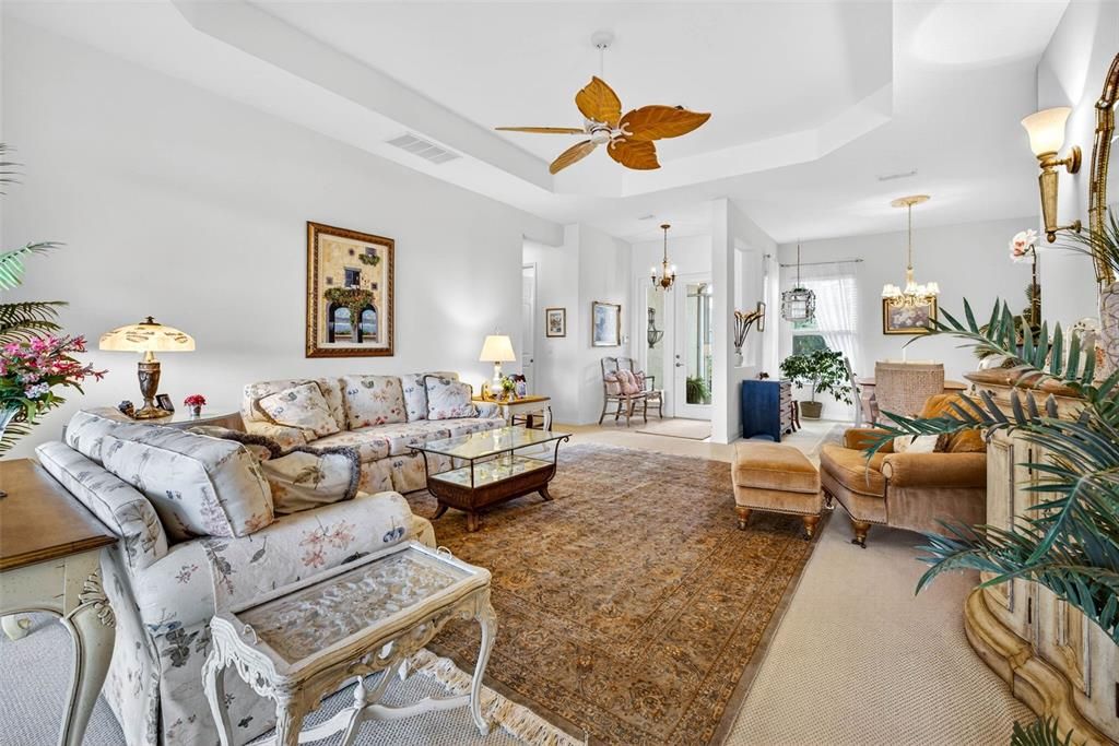 待售: $515,000 (3 贝兹, 2 浴室, 2465 平方英尺)