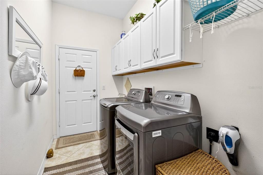 待售: $515,000 (3 贝兹, 2 浴室, 2465 平方英尺)