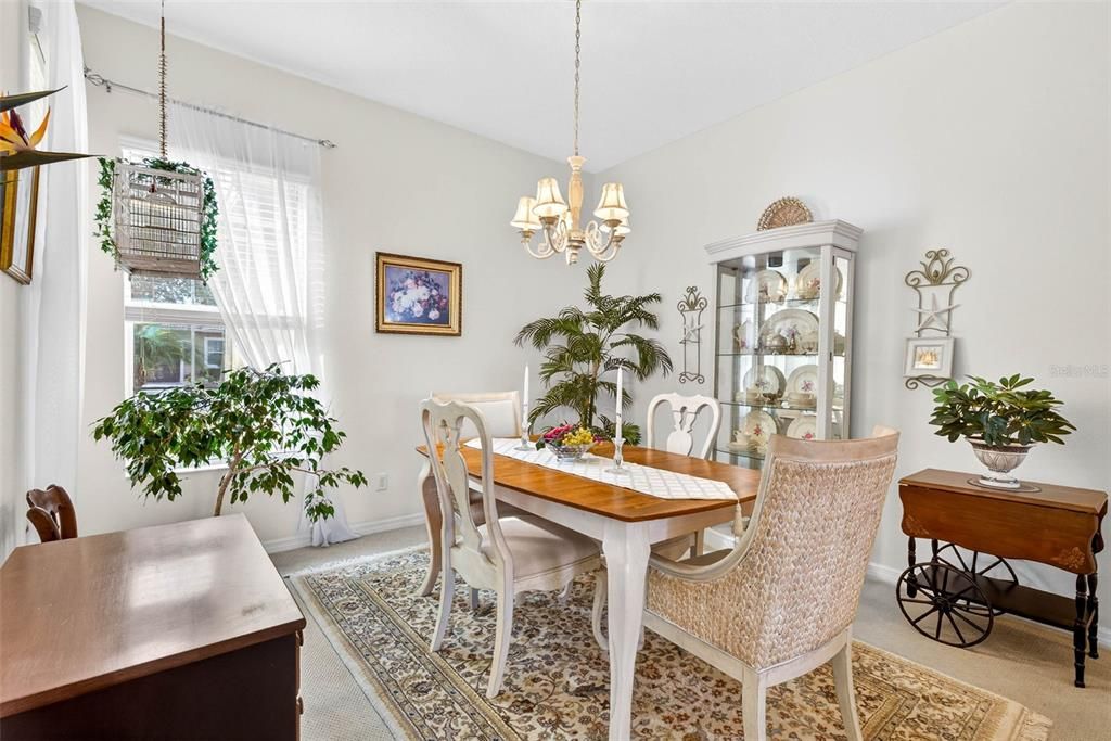 待售: $515,000 (3 贝兹, 2 浴室, 2465 平方英尺)