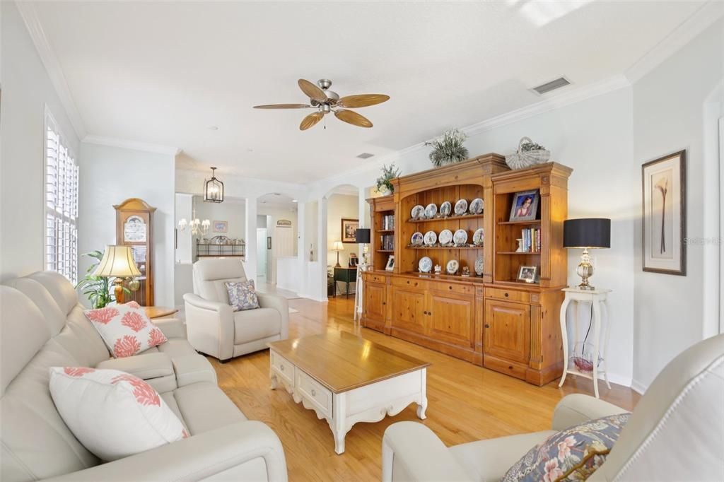 待售: $359,000 (2 贝兹, 2 浴室, 1540 平方英尺)