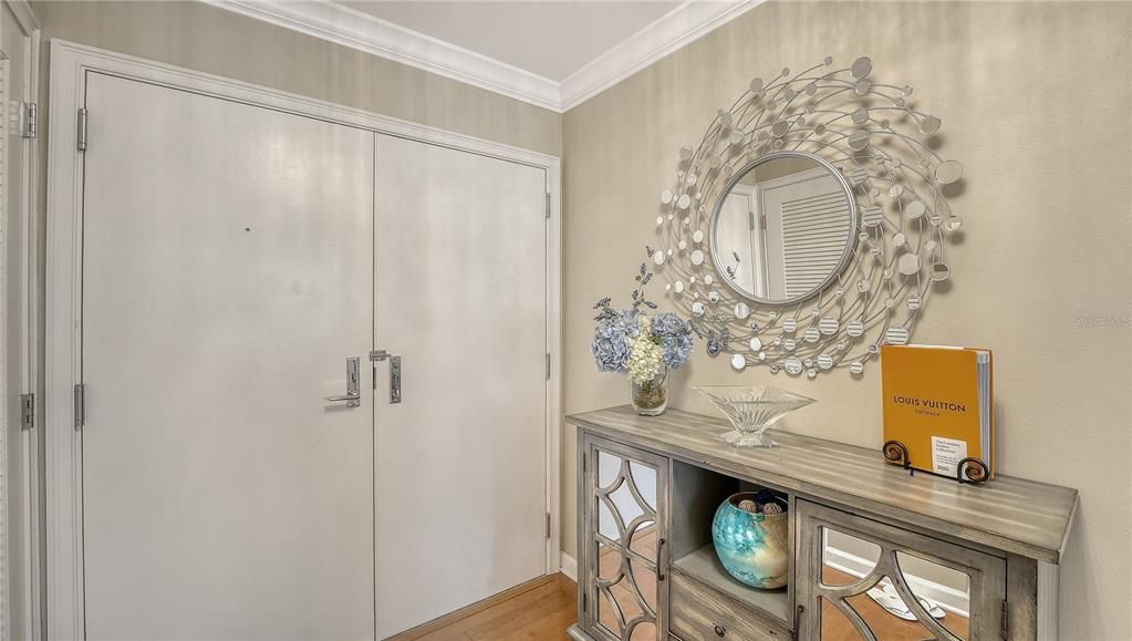 На продажу: $1,089,000 (2 спален, 2 ванн, 1602 Квадратных фут)