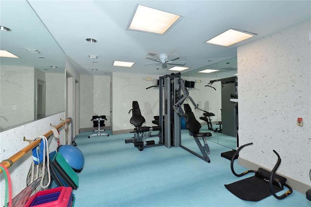 На продажу: $1,089,000 (2 спален, 2 ванн, 1602 Квадратных фут)