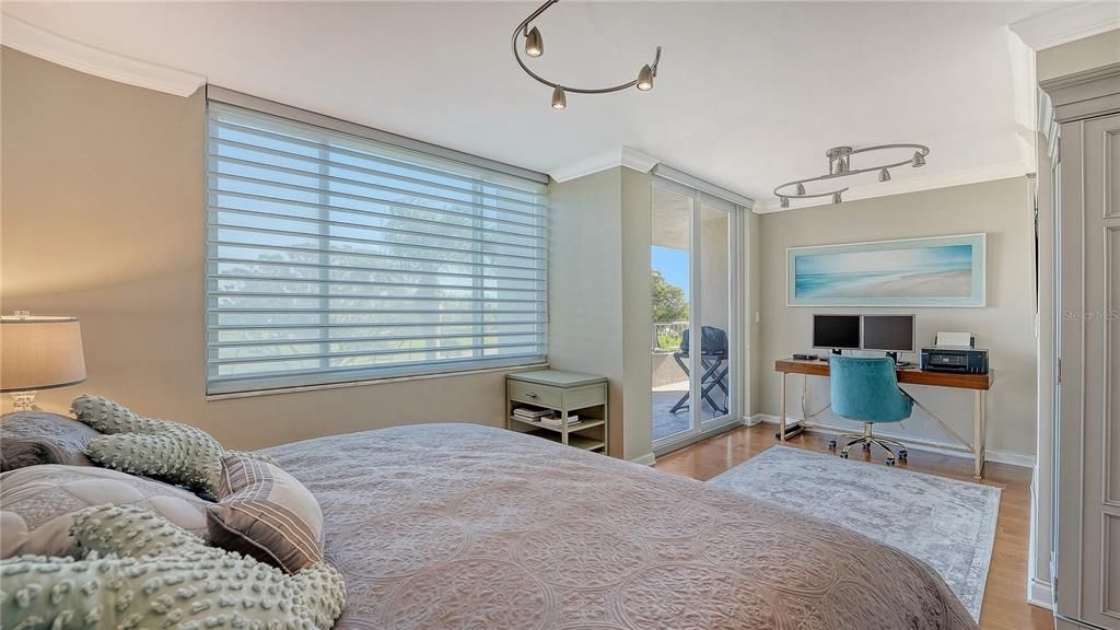 На продажу: $1,089,000 (2 спален, 2 ванн, 1602 Квадратных фут)