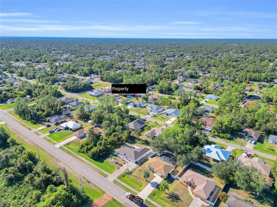 For Sale: $419,900 (4 beds, 2 baths, 1829 Square Feet)