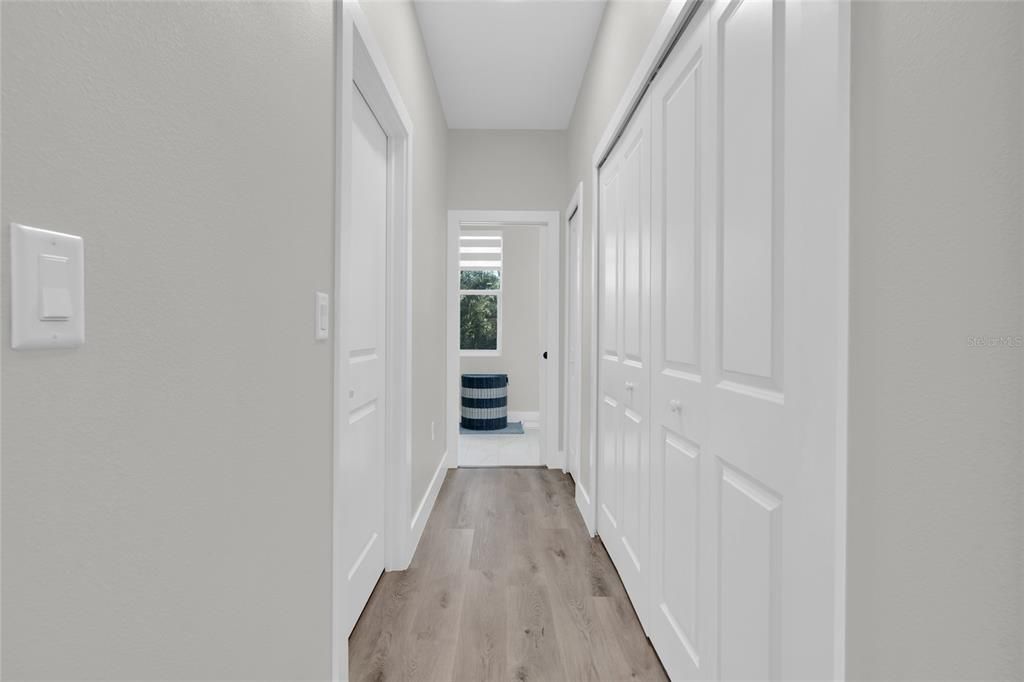 For Sale: $419,900 (4 beds, 2 baths, 1829 Square Feet)