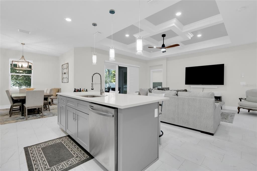 For Sale: $419,900 (4 beds, 2 baths, 1829 Square Feet)