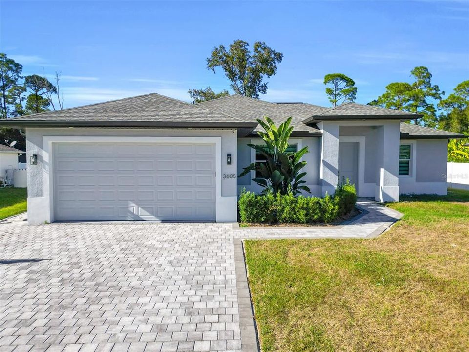 For Sale: $419,900 (4 beds, 2 baths, 1829 Square Feet)